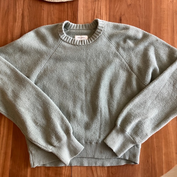 Erin Raglan - Picture 2 of 8